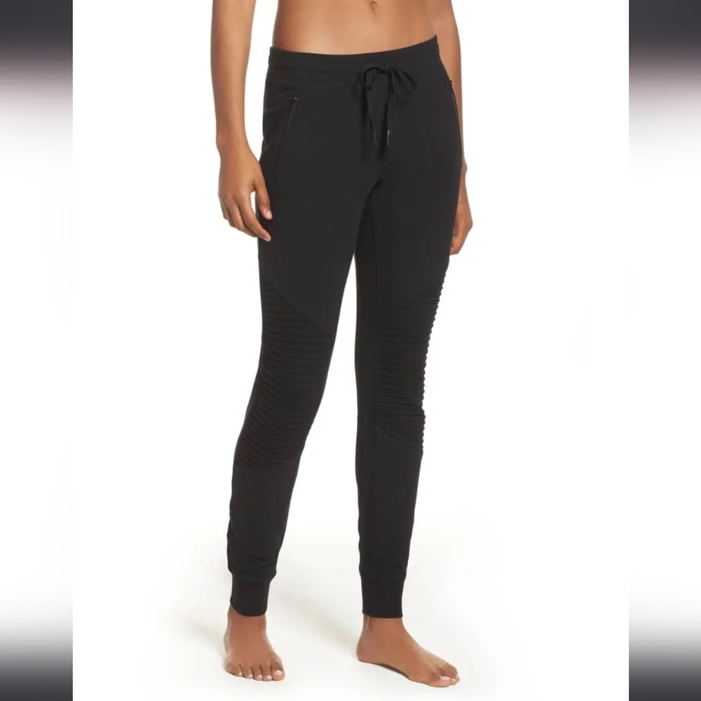 Alo Yoga Black Jogger Pants Athleisure size Small